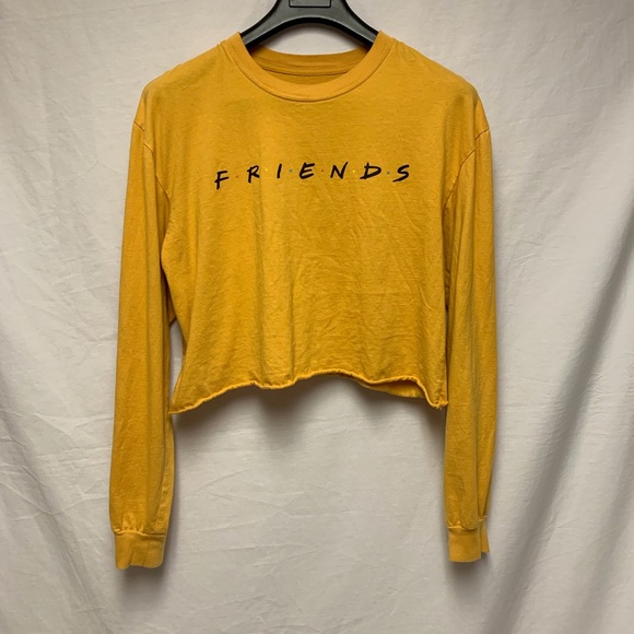 Tilly's Tops - Friends crop top